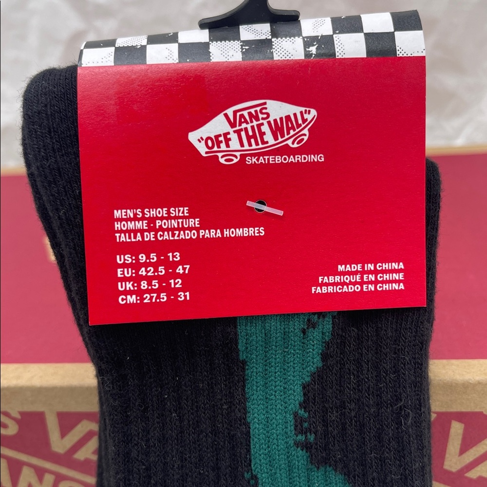 Vans Skate Thorn Crew Socks (1 pair)
Made to skate. - Picture 4 of 16
